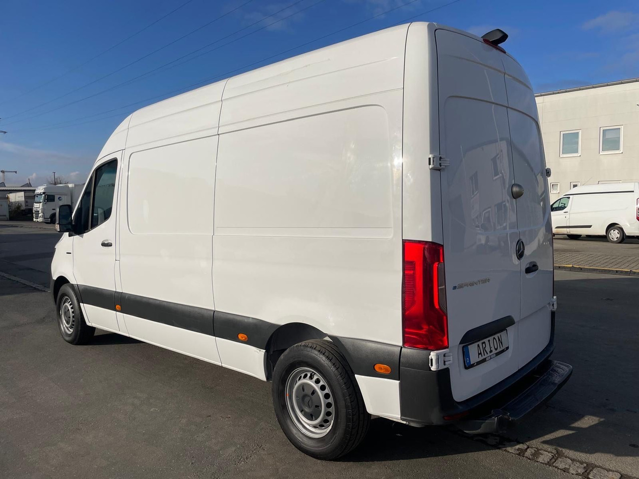 Mercedes-Benz eSprinter L2H2 Kastenwagen/47KW/AC/Kamera - Furgão, Carrinha elétrica: foto 5 Mercedes-Benz eSprinter L2H2 Kastenwagen/47KW/AC/Kamera - Furgão, Carrinha elétrica: foto 5