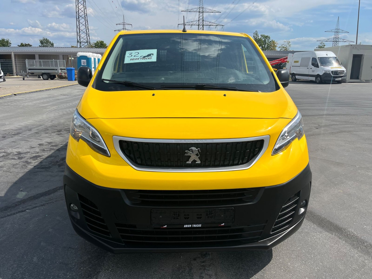 Peugeot Expert Box Pro L3 / 2.0 Blue HDI / More units - Furgão compacto: foto 3 Peugeot Expert Box Pro L3 / 2.0 Blue HDI / More units - Furgão compacto: foto 3