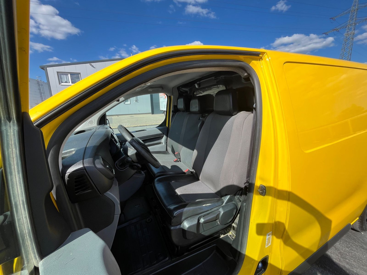 Furgão compacto Peugeot Expert Box Pro L3 / 2.0 Blue HDI / More units: foto 7