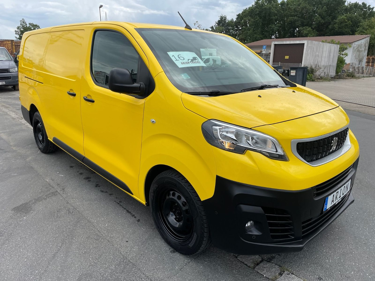 Peugeot Expert Kasten Pro L3/2.0 BlueHDI/AC/15xVerfügbar - Furgão compacto: foto 1 Peugeot Expert Kasten Pro L3/2.0 BlueHDI/AC/15xVerfügbar - Furgão compacto: foto 1