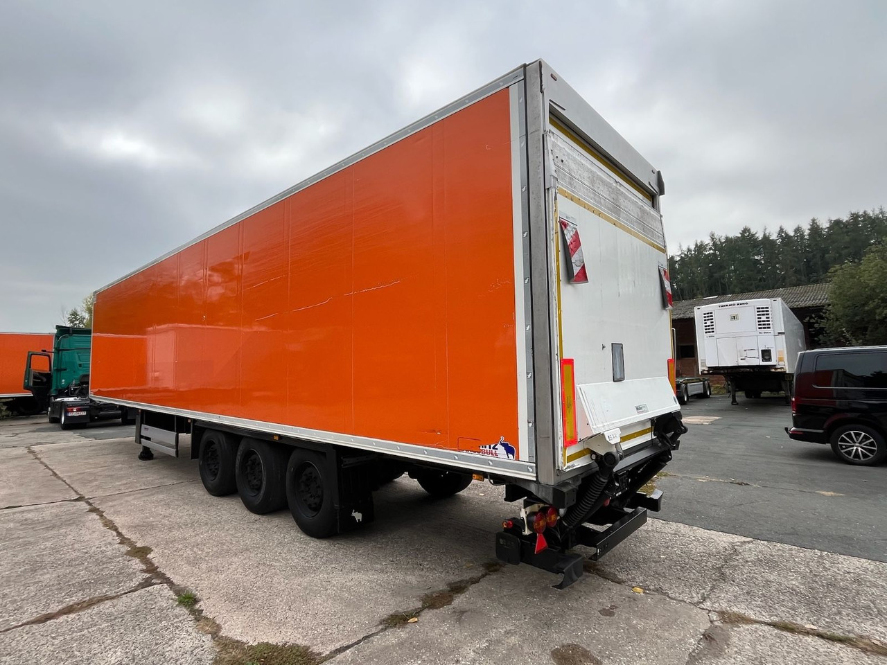 Schmitz Cargobull SCB*S3B/CARRIER/Vector1550/LBW/BÄR/2347h/13,4m - Semi-reboque frigorífico: foto 3 Schmitz Cargobull SCB*S3B/CARRIER/Vector1550/LBW/BÄR/2347h/13,4m - Semi-reboque frigorífico: foto 3