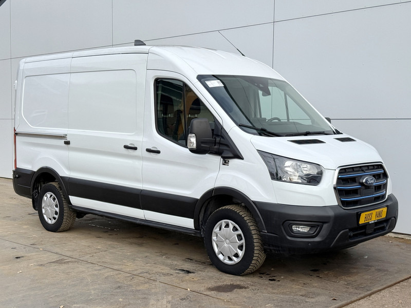 Ford E-Transit 390 75kWh 184PK Elektrisch 75kWh 334km WLTP BEV Snelladen L2H2 Climate Control Tacho Carplay Camera Stoelverwarming Parkeersensoren voor achter - Furgão, Carrinha elétrica: foto 4 Ford E-Transit 390 75kWh 184PK Elektrisch 75kWh 334km WLTP BEV Snelladen L2H2 Climate Control Tacho Carplay Camera Stoelverwarming Parkeersensoren voor achter - Furgão, Carrinha elétrica: foto 4