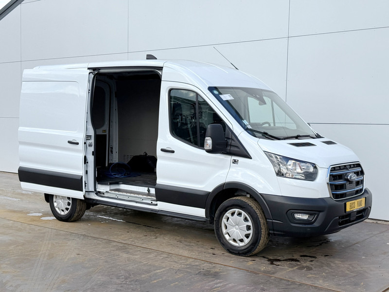 Ford E-Transit 75kWh 184PK 390 Elektrisch 75kWh 334km WLTP BEV Snelladen L2H2 Climate Control Tacho Carplay Camera Stoelverwarming Parkeersensoren voor achter - Furgão, Carrinha elétrica: foto 5 Ford E-Transit 75kWh 184PK 390 Elektrisch 75kWh 334km WLTP BEV Snelladen L2H2 Climate Control Tacho Carplay Camera Stoelverwarming Parkeersensoren voor achter - Furgão, Carrinha elétrica: foto 5