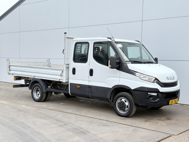 Iveco Daily 35C14 2.3 Dubbele Cabine Dubbellucht 7 Stoelen Airco Cruise Control Trekhaak 3.5t Tipper Benne Kipper - Carrinha basculante, Carrinha cabine dupla: foto 5 Iveco Daily 35C14 2.3 Dubbele Cabine Dubbellucht 7 Stoelen Airco Cruise Control Trekhaak 3.5t Tipper Benne Kipper - Carrinha basculante, Carrinha cabine dupla: foto 5