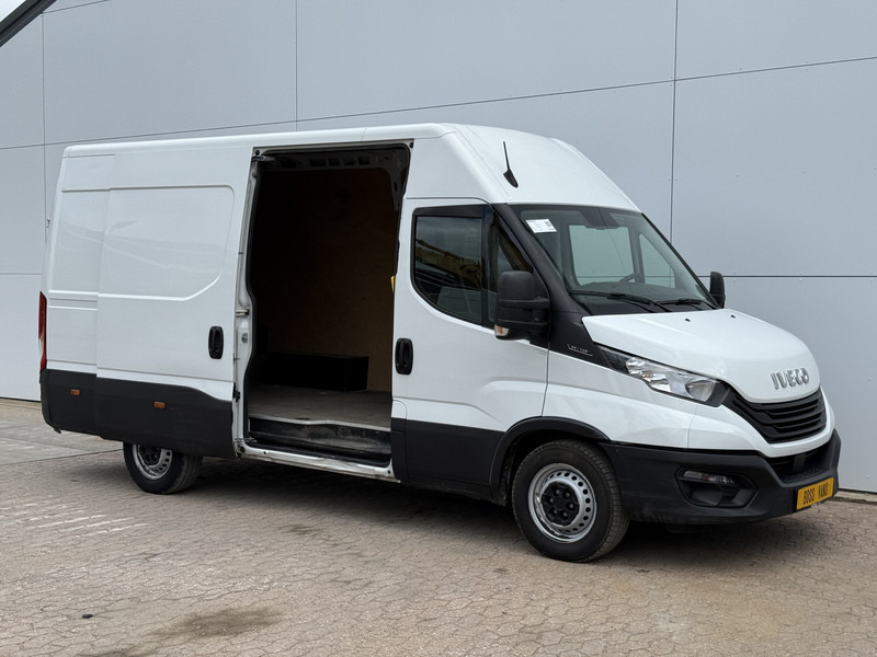 Iveco Daily 35S14 2.3 L2H2 Airco Cruise 3.5ton Trekgewicht Lucht geveerde stoel - Furgão compacto: foto 5 Iveco Daily 35S14 2.3 L2H2 Airco Cruise 3.5ton Trekgewicht Lucht geveerde stoel - Furgão compacto: foto 5