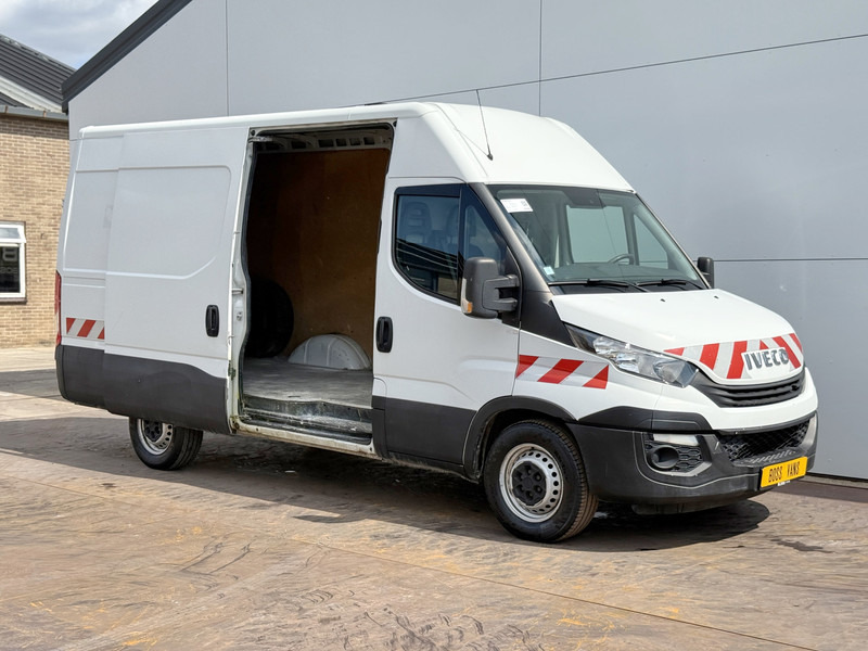 Iveco Daily 35S14 2.3 L2H2 Cruise Control Climate Control 3.5t Trekhaak Lucht geveerde stoel - Furgão: foto 5 Iveco Daily 35S14 2.3 L2H2 Cruise Control Climate Control 3.5t Trekhaak Lucht geveerde stoel - Furgão: foto 5