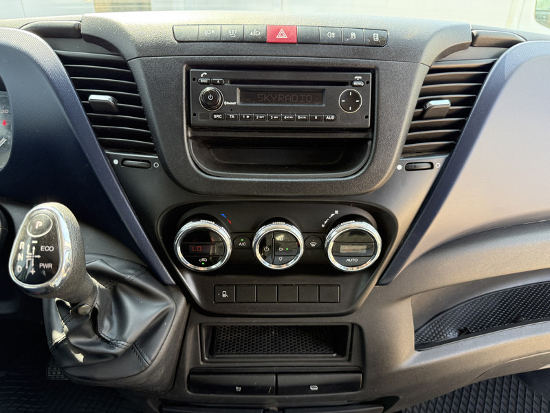 Carrinha de caixa aberta, Carrinha cabine dupla Iveco Daily 35S16 2.3 Automaat Dubbele Cabine Trekhaak 3.5t Climate Control 7 Zitplaatsen Standkachel DC: foto 16