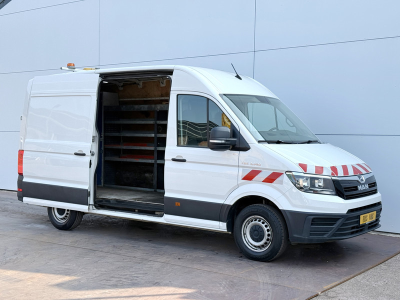 MAN TGE 3.140 2.0 TDI L3H3 Airco Cruise Control Carplay Camera Trekhaak Navigatie - Furgão: foto 5 MAN TGE 3.140 2.0 TDI L3H3 Airco Cruise Control Carplay Camera Trekhaak Navigatie - Furgão: foto 5