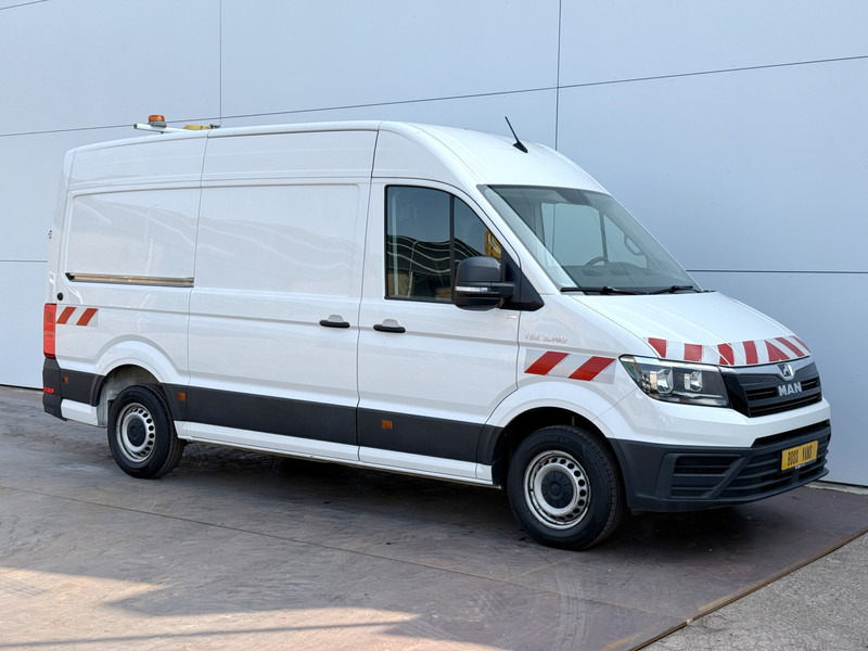 MAN TGE 3.140 2.0 TDI L3H3 Airco Cruise Control Carplay Camera Trekhaak Navigatie - Furgão: foto 4 MAN TGE 3.140 2.0 TDI L3H3 Airco Cruise Control Carplay Camera Trekhaak Navigatie - Furgão: foto 4