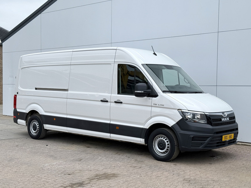 MAN TGE 3.140 2.0 TDI L4H3 Airco Cruise Control Carplay Trekhaak Camera Standkachel Parkeersensoren voor achter - Furgão: foto 4 MAN TGE 3.140 2.0 TDI L4H3 Airco Cruise Control Carplay Trekhaak Camera Standkachel Parkeersensoren voor achter - Furgão: foto 4