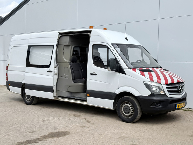 Mercedes-Benz Sprinter 314 2.2 L3H2 Dubbele Cabine Climate Control Trekhaak Camera Navigatie - Furgão, Carrinha cabine dupla: foto 5 Mercedes-Benz Sprinter 314 2.2 L3H2 Dubbele Cabine Climate Control Trekhaak Camera Navigatie - Furgão, Carrinha cabine dupla: foto 5