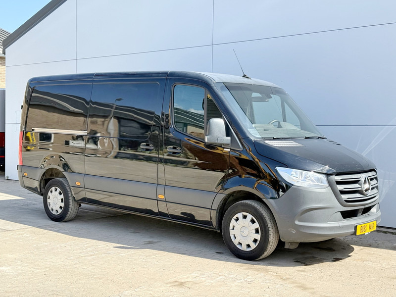 Mercedes-Benz Sprinter 316 CDI Automaat L2H2 Climate Control Cruise Control Camera Trekhaak 3.5 Ton Trekgewicht - Furgão: foto 4 Mercedes-Benz Sprinter 316 CDI Automaat L2H2 Climate Control Cruise Control Camera Trekhaak 3.5 Ton Trekgewicht - Furgão: foto 4