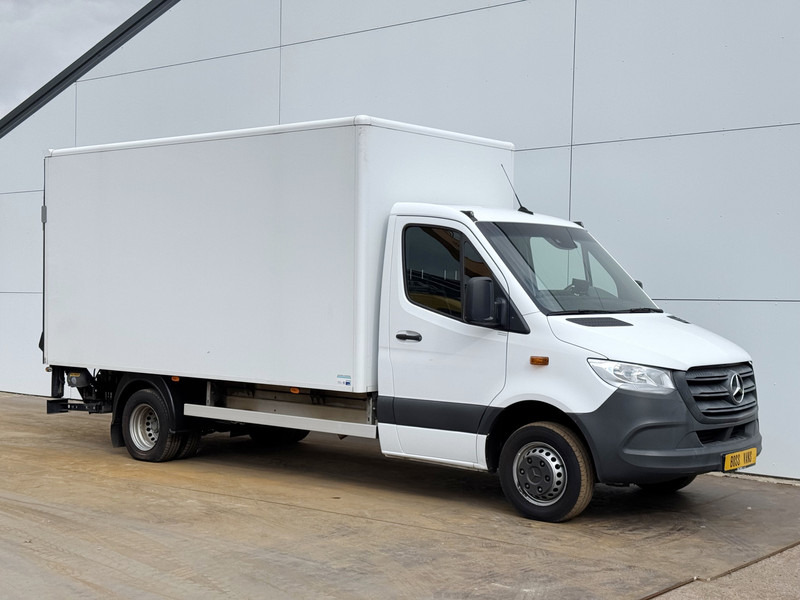 Mercedes-Benz Sprinter 514 2.2 CDI Automaat Laadklep Climate Control Camera Carplay Bakwagen Meubelbak - Carrinha de contentor: foto 4 Mercedes-Benz Sprinter 514 2.2 CDI Automaat Laadklep Climate Control Camera Carplay Bakwagen Meubelbak - Carrinha de contentor: foto 4
