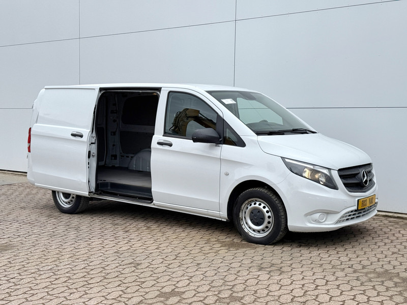Mercedes-Benz Vito 114 2.1 CDI *Problem with 3rd gear* Automaat L2H1 Climate Control Standkachel Camera Trekhaak Navigatie - Furgão compacto: foto 5 Mercedes-Benz Vito 114 2.1 CDI *Problem with 3rd gear* Automaat L2H1 Climate Control Standkachel Camera Trekhaak Navigatie - Furgão compacto: foto 5