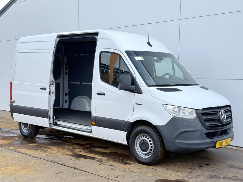 Mercedes-Benz eSprinter 112 L2H2 100% Elektrisch 55kWh 168km WLTP 80kw Snelladen Climate Control Camera Stoelverwarming - Furgão, Carrinha elétrica: foto 5 Mercedes-Benz eSprinter 112 L2H2 100% Elektrisch 55kWh 168km WLTP 80kw Snelladen Climate Control Camera Stoelverwarming - Furgão, Carrinha elétrica: foto 5