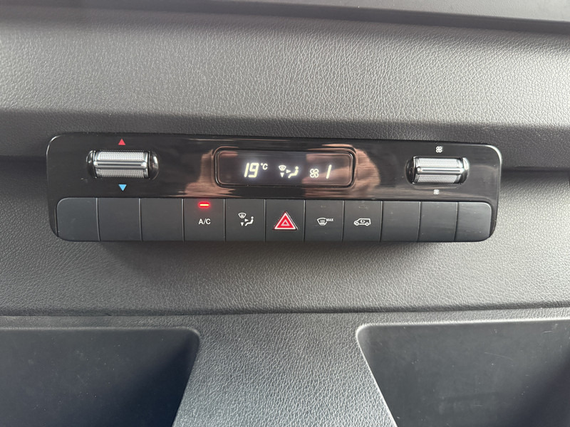 Leasing de Mercedes-Benz eSprinter 312 ALL-IN PRIJS L2H2 55kWh 168km WLTP 80kw Snelladen Climate Control Camera Stoelverwarming Laadkabel Mercedes-Benz eSprinter 312 ALL-IN PRIJS L2H2 55kWh 168km WLTP 80kw Snelladen Climate Control Camera Stoelverwarming Laadkabel: foto 18 Leasing de Mercedes-Benz eSprinter 312 ALL-IN PRIJS L2H2 55kWh 168km WLTP 80kw Snelladen Climate Control Camera Stoelverwarming Laadkabel Mercedes-Benz eSprinter 312 ALL-IN PRIJS L2H2 55kWh 168km WLTP 80kw Snelladen Climate Control Camera Stoelverwarming Laadkabel: foto 18