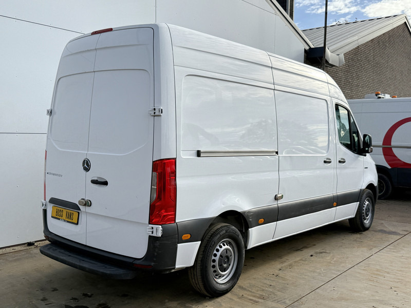 Mercedes-Benz eSprinter 312 ALL-IN PRIJS L2H2 55kWh 168km WLTP 80kw Snelladen Climate Control Stoelverwarming - Furgão, Carrinha elétrica: foto 3 Mercedes-Benz eSprinter 312 ALL-IN PRIJS L2H2 55kWh 168km WLTP 80kw Snelladen Climate Control Stoelverwarming - Furgão, Carrinha elétrica: foto 3