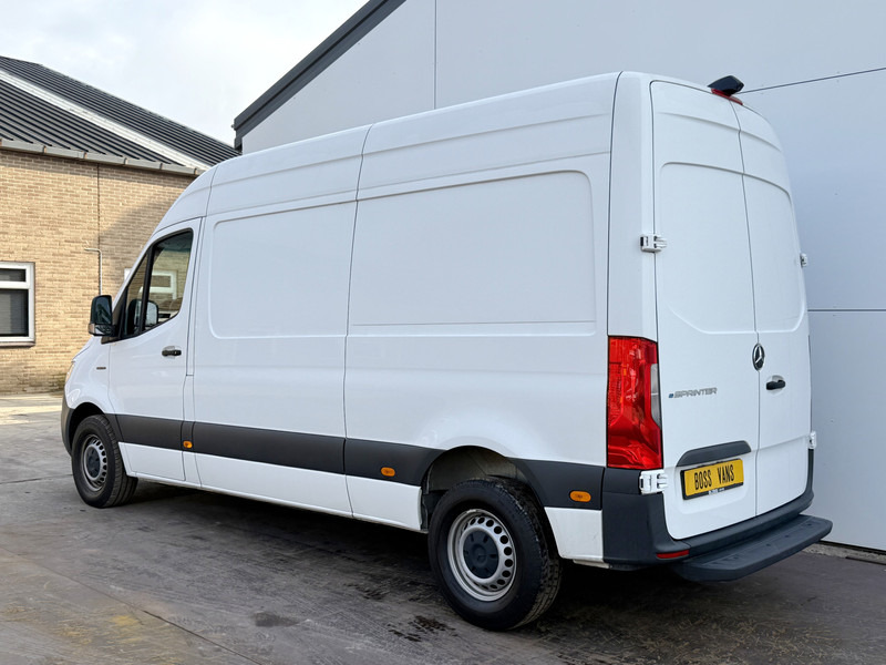 Mercedes-Benz eSprinter 312 L2H2 Elektrisch 41kWh 120pk Climate Control Camera Stoelverwarming - Furgão, Carrinha elétrica: foto 2 Mercedes-Benz eSprinter 312 L2H2 Elektrisch 41kWh 120pk Climate Control Camera Stoelverwarming - Furgão, Carrinha elétrica: foto 2