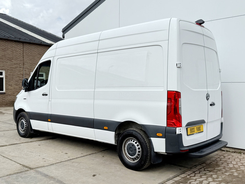 Mercedes-Benz eSprinter 312 L2H2 Elektrisch 55kWh 116pk 143km WLTP Climate Control Stoelverwarming - Furgão, Carrinha elétrica: foto 2 Mercedes-Benz eSprinter 312 L2H2 Elektrisch 55kWh 116pk 143km WLTP Climate Control Stoelverwarming - Furgão, Carrinha elétrica: foto 2