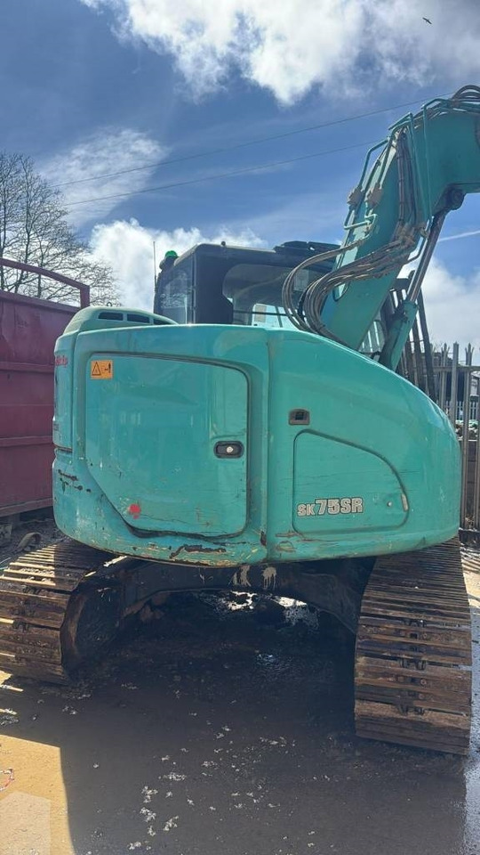 Kobelco SK 75 SR - Mini escavadeira: foto 3 Kobelco SK 75 SR - Mini escavadeira: foto 3