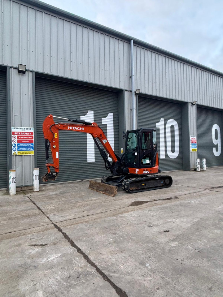 Hitachi ZX55U-6 CLR - Mini escavadeira: foto 1 Hitachi ZX55U-6 CLR - Mini escavadeira: foto 1