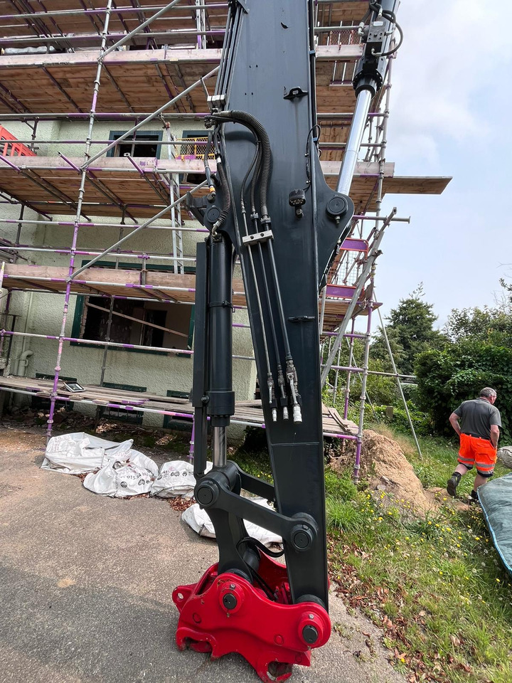 Hyundai HX235 LCR DZ 15M High Reach - Escavadora de rastos: foto 4 Hyundai HX235 LCR DZ 15M High Reach - Escavadora de rastos: foto 4