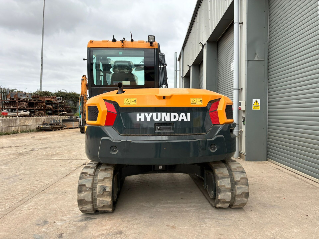 Hyundai HX85A - Mini escavadeira: foto 4 Hyundai HX85A - Mini escavadeira: foto 4