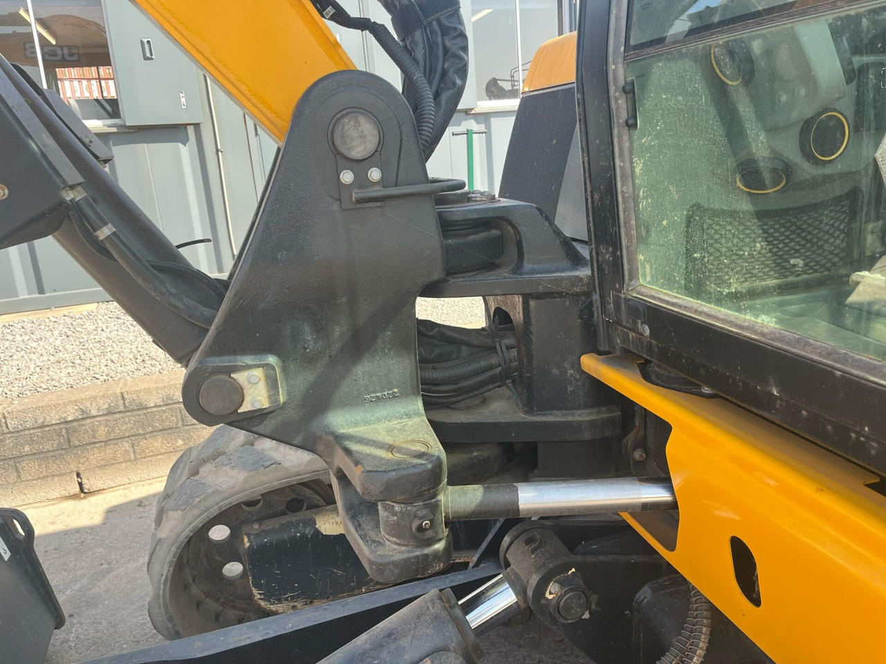 Mini escavadeira JCB 86C-2: foto 20