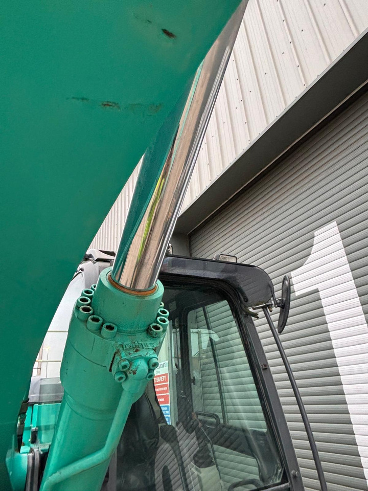 Escavadora de rastos Kobelco SK210HLC-10 Hybrid: foto 15 Escavadora de rastos Kobelco SK210HLC-10 Hybrid: foto 15