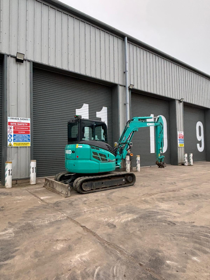 Kobelco SK58SRX-7 - Mini escavadeira: foto 5 Kobelco SK58SRX-7 - Mini escavadeira: foto 5