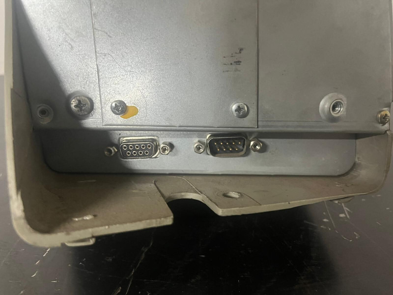 Liebherr DISP02-R5.2 - Painel de instrumentos: foto 3 Liebherr DISP02-R5.2 - Painel de instrumentos: foto 3