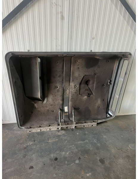 Liebherr R904 / A904C Li / A904 Li / A900C Li / A900C / R900C Li / R904C - Capô: foto 5 Liebherr R904 / A904C Li / A904 Li / A900C Li / A900C / R900C Li / R904C - Capô: foto 5