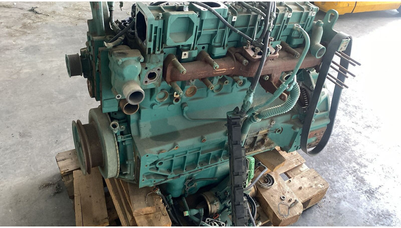Volvo D6H FOR PARTS - Motor: foto 2 Volvo D6H FOR PARTS - Motor: foto 2