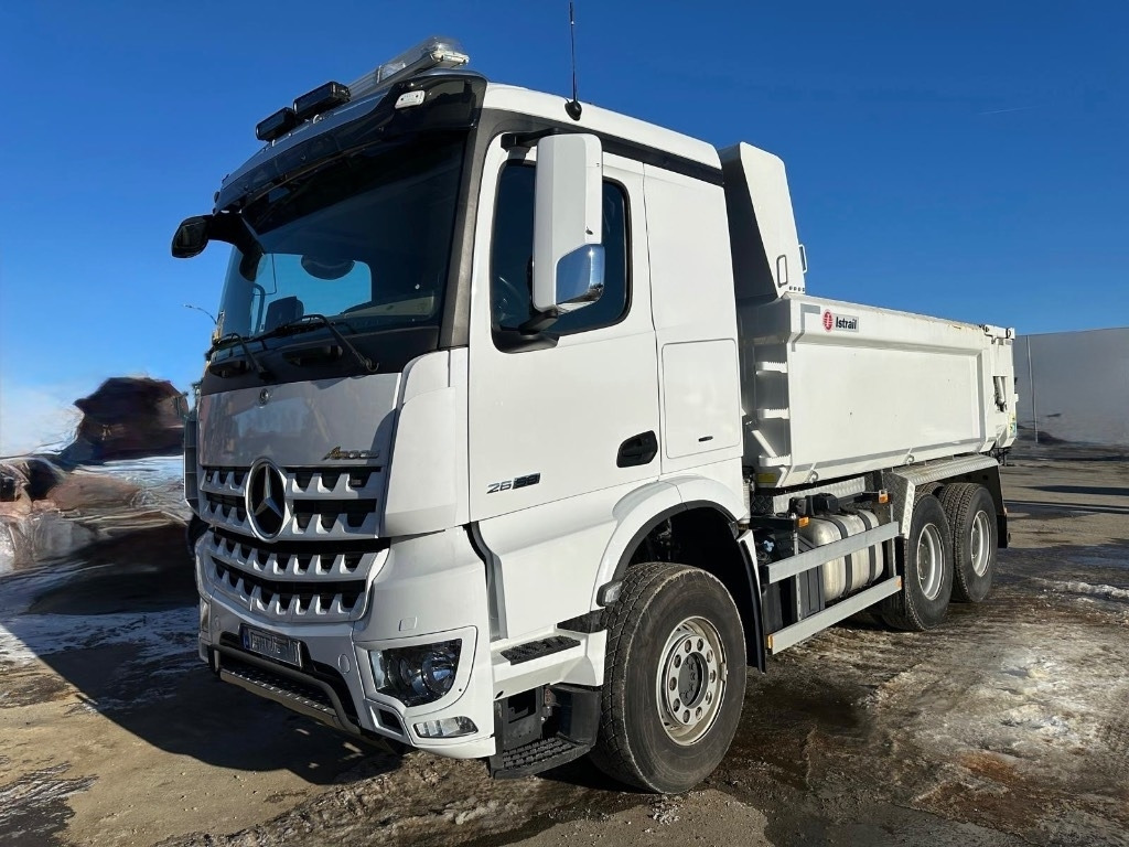 Mercedes-Benz Arocs 2658 - Camião basculante: foto 2 Mercedes-Benz Arocs 2658 - Camião basculante: foto 2