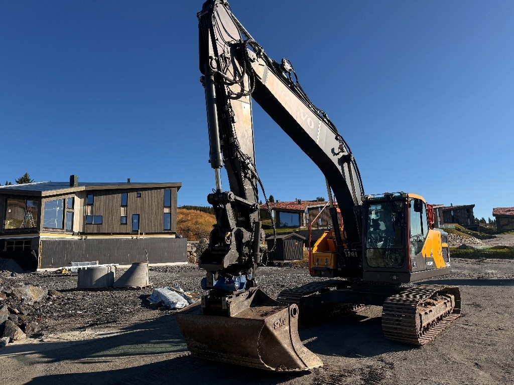 Volvo EC220EL - Escavadora de rastos: foto 5 Volvo EC220EL - Escavadora de rastos: foto 5