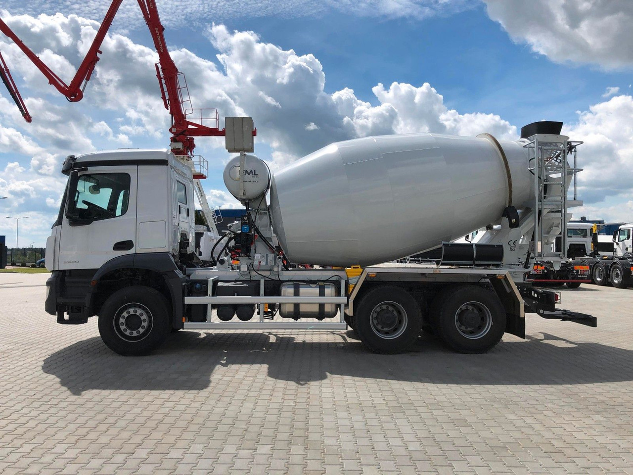 Mercedes-Benz AROCS 2640 FML 8M3 - Camião betoneira: foto 3 Mercedes-Benz AROCS 2640 FML 8M3 - Camião betoneira: foto 3