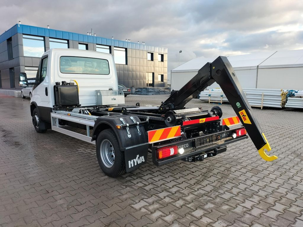 Iveco 70C18H Abrollkipper HYVA HKS-5 - Veículo comercial, Camião polibenne: foto 5 Iveco 70C18H Abrollkipper HYVA HKS-5 - Veículo comercial, Camião polibenne: foto 5