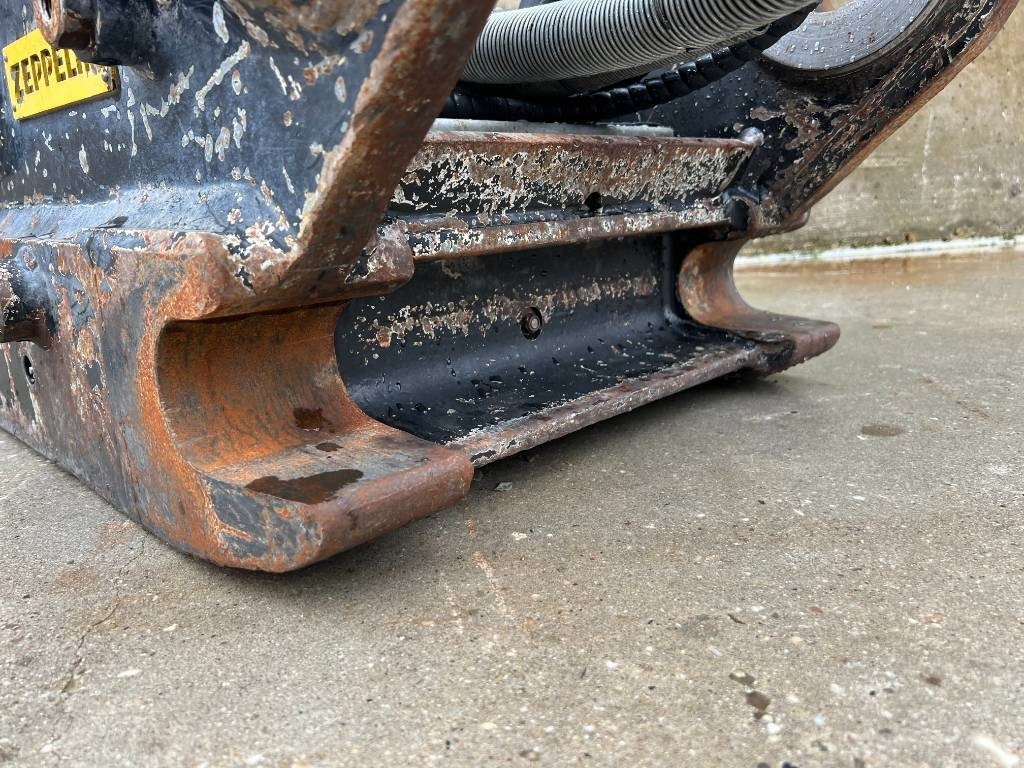OilQuick OQ70/55 - Acoplamento rápido por Máquina de construção: foto 4 OilQuick OQ70/55 - Acoplamento rápido por Máquina de construção: foto 4
