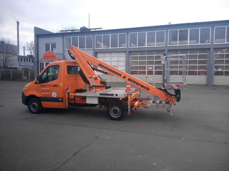 GSR B180T Comfort EV - Caminhão com plataforma aérea: foto 4 GSR B180T Comfort EV - Caminhão com plataforma aérea: foto 4