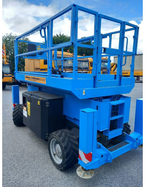 Genie GS 3369 RT - Plataforma de Tijera/ Plataforma de tesoura: foto 1 Genie GS 3369 RT - Plataforma de Tijera/ Plataforma de tesoura: foto 1