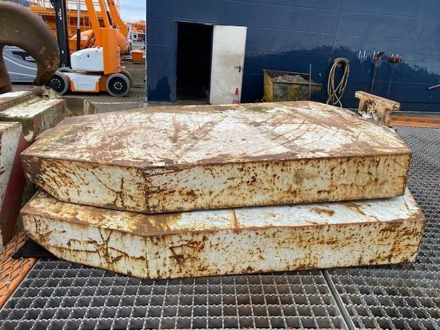 Terex Demag 160t hook block 5-sheave CC2800 / TC2800 - Grua para camião por Máquina de construção: foto 4 Terex Demag 160t hook block 5-sheave CC2800 / TC2800 - Grua para camião por Máquina de construção: foto 4