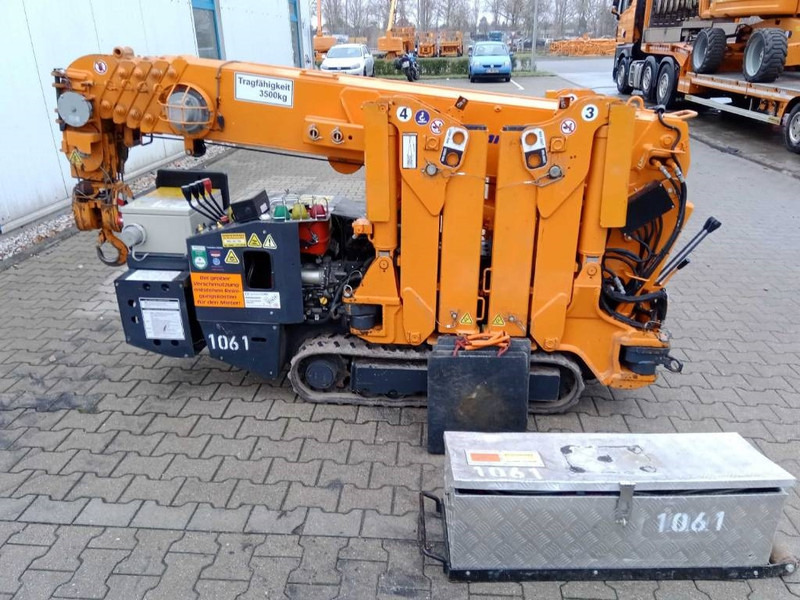 UNIC B-350 1 - Mini grua: foto 5 UNIC B-350 1 - Mini grua: foto 5