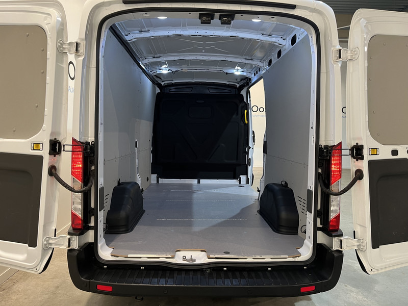 Furgão Ford Transit 350 2.0 TDCI L3H2 Limited 130 PK Automaat / Euro 6 / Airco / Cruise Control / CarPlay / PDC / Navigatie / 3-Zits  / BPM VRIJ !!: foto 16