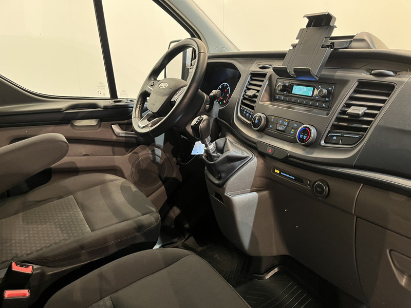 Ford Transit Custom 300 2.0 TDCI L2H1 Trend 130 PK Servicebus / Sortimo Inrichting / Euro 6 / Airco / Cruise Control / Klep / PDC / 3-Zits - Furgão compacto: foto 3 Ford Transit Custom 300 2.0 TDCI L2H1 Trend 130 PK Servicebus / Sortimo Inrichting / Euro 6 / Airco / Cruise Control / Klep / PDC / 3-Zits - Furgão compacto: foto 3