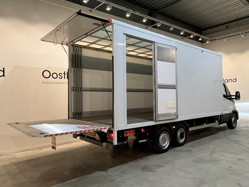 Iveco Daily 35S18 3.0 BE Clixtar Automaat Bakwagen met Laadklep / Laadvermogen 3.060 KG / Euro 6 / Luchtvering / Airco / Camera / CarPlay / Cruise Control / 91.000 KM !! - Carrinha de contentor: foto 2 Iveco Daily 35S18 3.0 BE Clixtar Automaat Bakwagen met Laadklep / Laadvermogen 3.060 KG / Euro 6 / Luchtvering / Airco / Camera / CarPlay / Cruise Control / 91.000 KM !! - Carrinha de contentor: foto 2