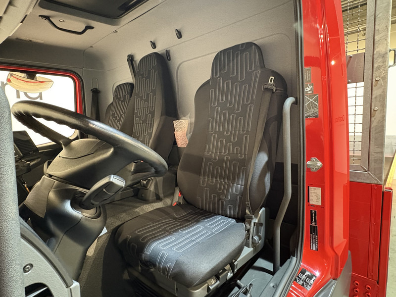 Mercedes-Benz Atego 824 BL Open Laadbak / 6 cil. Automaat / Airco / Cruise Control / 3 Zitplaatsen / 12.890 KM !! - Camião de caixa aberta/ Plataforma: foto 5 Mercedes-Benz Atego 824 BL Open Laadbak / 6 cil. Automaat / Airco / Cruise Control / 3 Zitplaatsen / 12.890 KM !! - Camião de caixa aberta/ Plataforma: foto 5