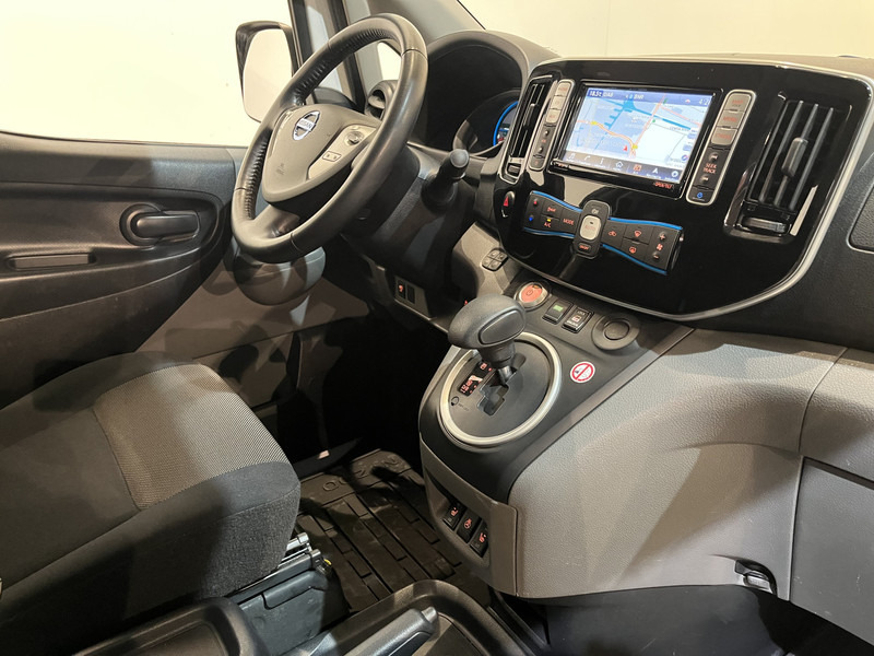 Nissan E-NV200 Business 40 kWh / 100 % Elektrisch / Servicebus / Sortimo Inrichting / Airco / Camera / Navigatie / Cruise Control / 50.000 KM !! - Furgão compacto, Carrinha elétrica: foto 4 Nissan E-NV200 Business 40 kWh / 100 % Elektrisch / Servicebus / Sortimo Inrichting / Airco / Camera / Navigatie / Cruise Control / 50.000 KM !! - Furgão compacto, Carrinha elétrica: foto 4