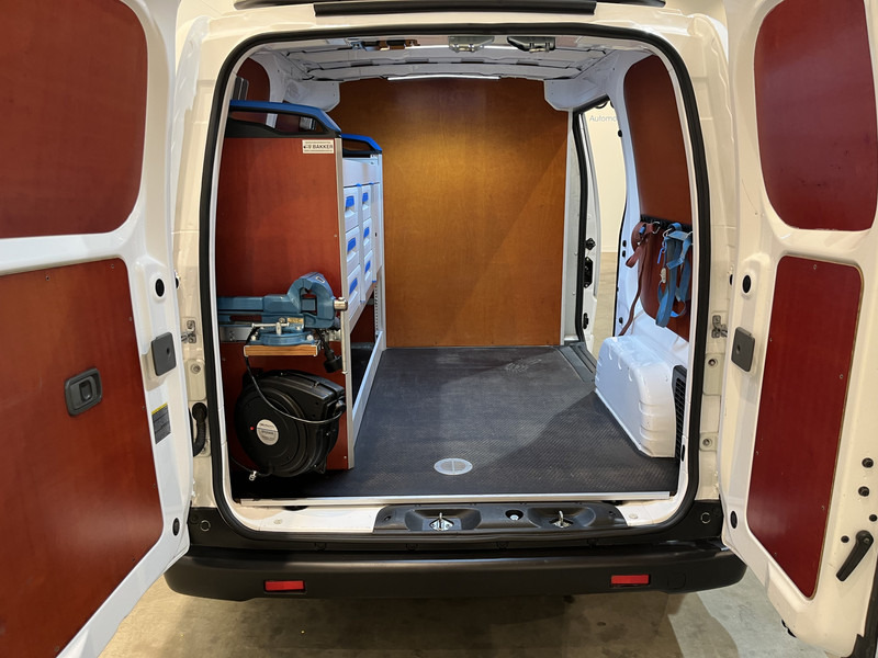 Nissan E-NV200 Business 40 kWh / 100 % Elektrisch / Servicebus / Sortimo Inrichting / Airco / Camera / Navigatie / Cruise Control / 50.000 KM !! - Furgão compacto, Carrinha elétrica: foto 3 Nissan E-NV200 Business 40 kWh / 100 % Elektrisch / Servicebus / Sortimo Inrichting / Airco / Camera / Navigatie / Cruise Control / 50.000 KM !! - Furgão compacto, Carrinha elétrica: foto 3