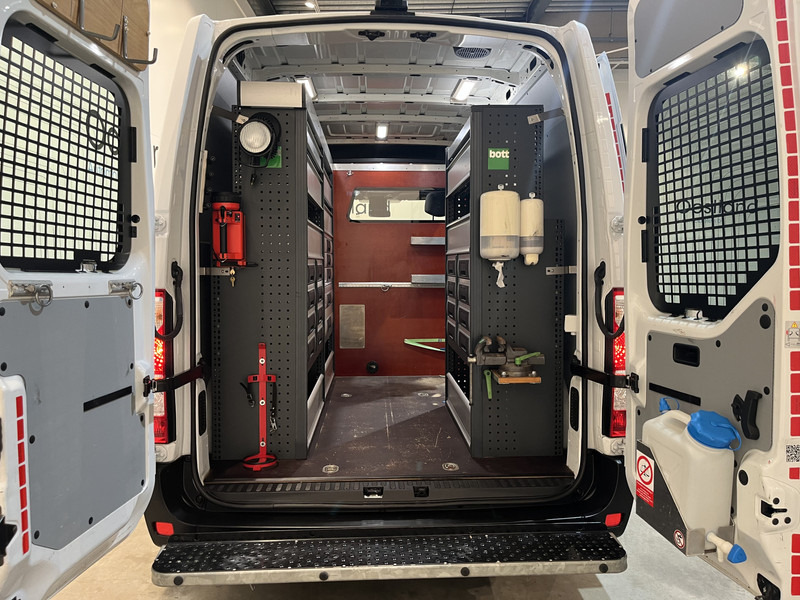 Opel Movano 2.3 CDTI BiTurbo L1H2 170 PK Automaat Servicebus / Bott Inrichting / Euro 6 / 220V. / Airco / Cruise Control / Camera / - Furgão: foto 3 Opel Movano 2.3 CDTI BiTurbo L1H2 170 PK Automaat Servicebus / Bott Inrichting / Euro 6 / 220V. / Airco / Cruise Control / Camera / - Furgão: foto 3