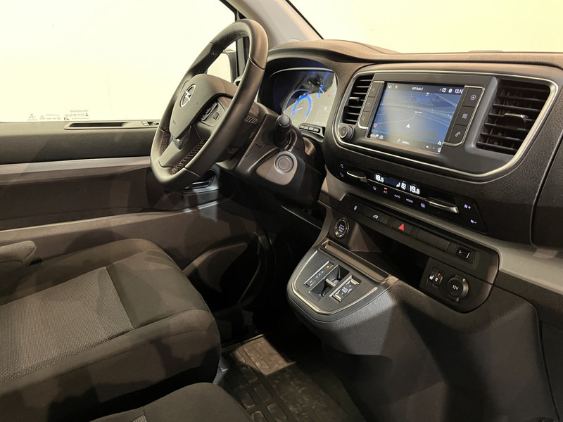 Opel Vivaro Electric L2 75 kWh Koelauto / Carrier Koeling / 100% Elektrisch / Airco / Cruise Control / Camera / CarPlay / 3-Zits / 2.850 KM !! - Carrinha frigorífica, Carrinha elétrica: foto 4 Opel Vivaro Electric L2 75 kWh Koelauto / Carrier Koeling / 100% Elektrisch / Airco / Cruise Control / Camera / CarPlay / 3-Zits / 2.850 KM !! - Carrinha frigorífica, Carrinha elétrica: foto 4